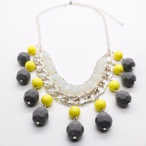 Avon New Dawn Beaded Gray / Yellow / Silver Beaded Necklace with Extender